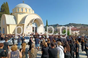 Δυστύχημα στα Αραχωβίτικα: «Που σε πάνε αγόρι μου;», το τελευταίο χειροκρότημα για τον Νίκο ΦΩΤΟ