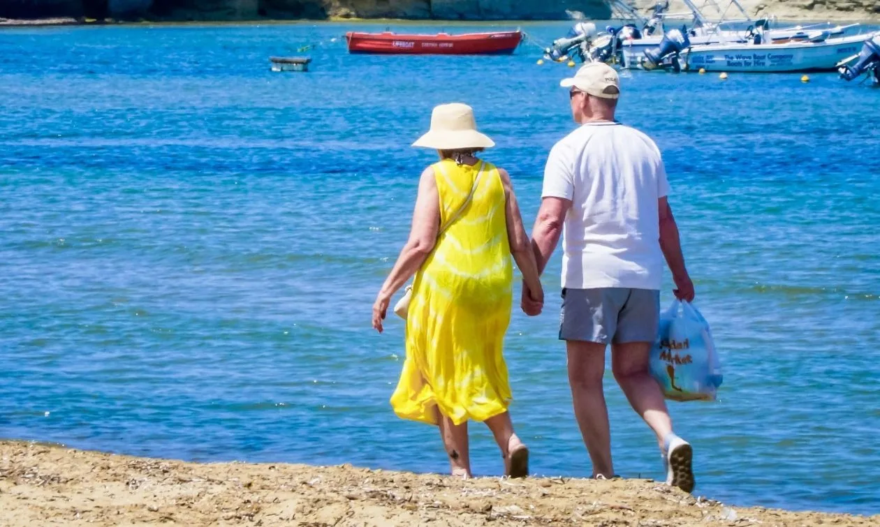 ΔΥΠΑ: 14.871 πήγαν διακοπές τον Μάιο με voucher κοινωνικού τουρισμού