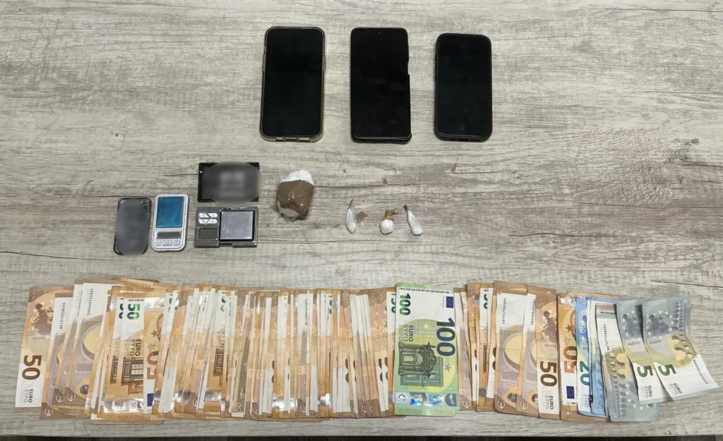 Πάτρα: Εκτός από καφέ «σέρβιραν» και κοκαΐνη, «πελάτες» επιχειρηματίας εστίασης και Dj