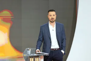 Η Τσιόλα μήνυσε τον Κουσουλό, που φωνάζει για προσπάθεια φίμωσής του