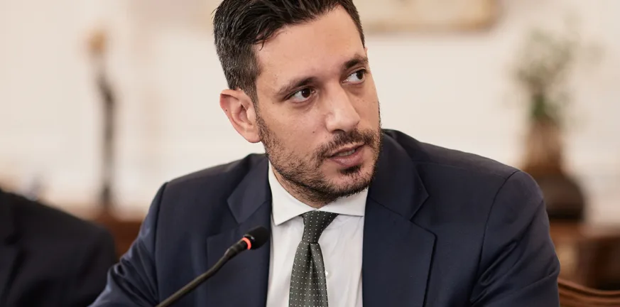 Κυρανάκης: «Νέος ΚΟΚ με αυστηρές ποινές και κάμερες στους δρόμους, η έννοια της υποτροπής» Κυρανάκης: «Νέος ΚΟΚ με αυστηρές ποινές και κάμερες στους δρόμους, η έννοια της υποτροπής»