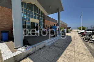 «Φωτιά» στο λιμάνι της Πάτρας – 19 συλλήψεις ναυτεργατών και καταγγελίες για καταστολή του απεργιακού δικαιώματος