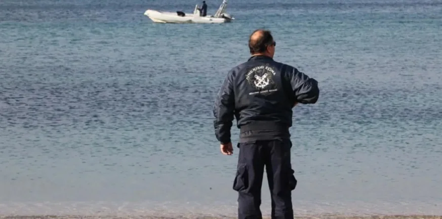 Επιχείρηση διάσωσης 17χρονος κολυμβητής στη Κεφαλονιά