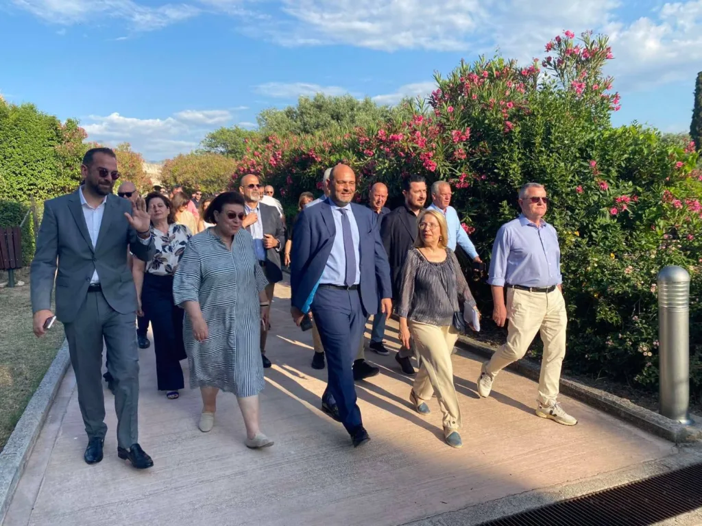 Πάτρα: Εγκαίνια αποκατάστασης δύο προμαχώνων στο Κάστρο παρουσία της Λίνας Μενδώνη ΦΩΤΟ