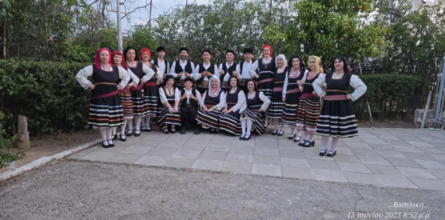 Πάτρα: «Χορέψετε χορέψετε τα νιάτα να χαρείτε» - 1ο Λαϊκό Σεργιάνι στην Παράδοση Πάτρα: «Χορέψετε χορέψετε τα νιάτα να χαρείτε» - 1ο Λαϊκό Σεργιάνι στην Παράδοση