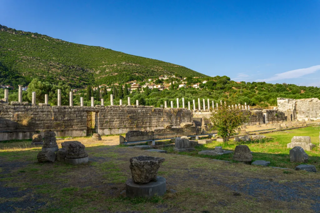Αρχαία Μεσσήνη, Επίδαυρος, Μυστράς: Εκεί που το ελληνικό καλοκαίρι γίνεται Ιστορία