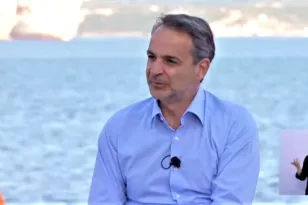 Κυρ. Μητσοτάκης: «Χρόνια πολλά αγάπη μου…»