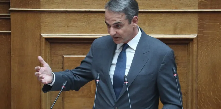 Μητσοτάκης στη Βουλή: Νέος ΚΟΚ με αυστηρές ποινές, υποτροπή και όριο 30 χλμ./ώρα σε πόλεις