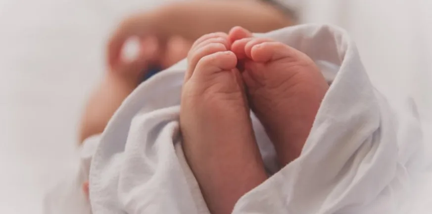 «Υπήρχε σκοτάδι, με τους φακούς προσπαθήσαμε να ακολουθήσουμε τις φωνές του μωρού», συγκλονίζει ο αστυνομικός «Υπήρχε σκοτάδι, με τους φακούς προσπαθήσαμε να ακολουθήσουμε τις φωνές του μωρού», συγκλονίζει ο αστυνομικός