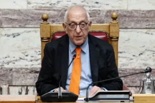 Παρέμβαση Κακλαμάνη για την Ιερά Μονή Αγίας Αικατερίνης: Ζήτημα Διεθνούς Δικαίου η προστασία της