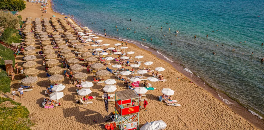 Καλοκαιρινή Απόδραση στην Πελοπόννησο: Τρεις Γοητευτικοί Προορισμοί για ένα Weekend που θα σας μείνει αξέχαστο Καλοκαιρινή Απόδραση στην Πελοπόννησο: Τρεις Γοητευτικοί Προορισμοί για ένα Weekend που θα σας μείνει αξέχαστο