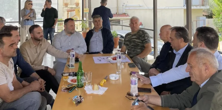Παρέμβαση Παπανδρέου στην Τριταία: «Πυρόπληκτοι χωρίς αποζημιώσεις, επιστροφή στην κανονικότητα χωρίς κράτος»
