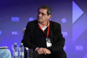 Ο Δήμος Πατρέων απάντησε στον Φωτήλα: «Παρουσιάζεται ως σωτήρας των έργων του Πολιτισμού»