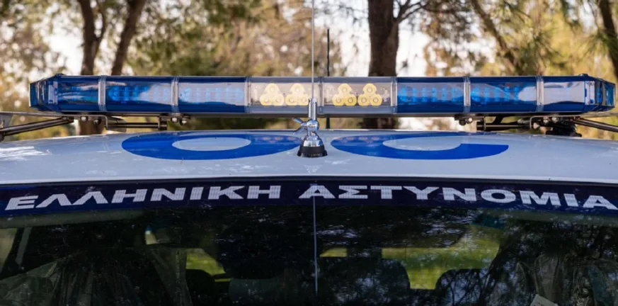 Συνελήφθη ο «άγνωστος επιθετικός» των Εξαρχείων: Δύο άγριες επιθέσεις σε 24 ώρες με ψαλίδι και κοπίδι στην τσάντα του BINTEO