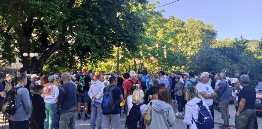 Με πεζοπορία στο Άνω Καστρίτσι ξεκίνησαν οι εκδηλώσεις του Δήμου Πατρέων για την Παγκόσμια ημέρα περιβάλλοντος 2025 ΦΩΤΟ Με πεζοπορία στο Άνω Καστρίτσι ξεκίνησαν οι εκδηλώσεις του Δήμου Πατρέων για την Παγκόσμια ημέρα περιβάλλοντος 2025 ΦΩΤΟ