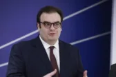 Πιερρακάκης στο Παρίσι: Στο επίκεντρο του ΟΟΣΑ τεχνητή νοημοσύνη και ψηφιακή οικονομία