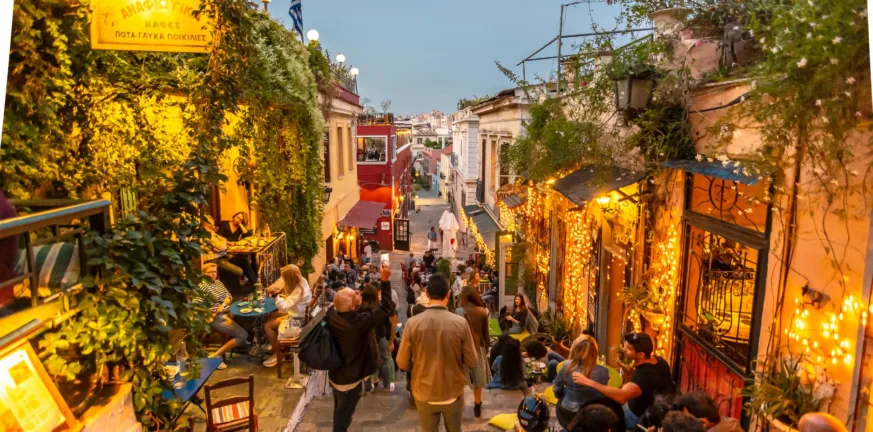 Πλάκα: Συλλήψεις για κλοπές – Μία 55χρονη έκρυψε τη λεία στο στόμα και στα μαλλιά της Πλάκα: Συλλήψεις για κλοπές – Μία 55χρονη έκρυψε τη λεία στο στόμα και στα μαλλιά της