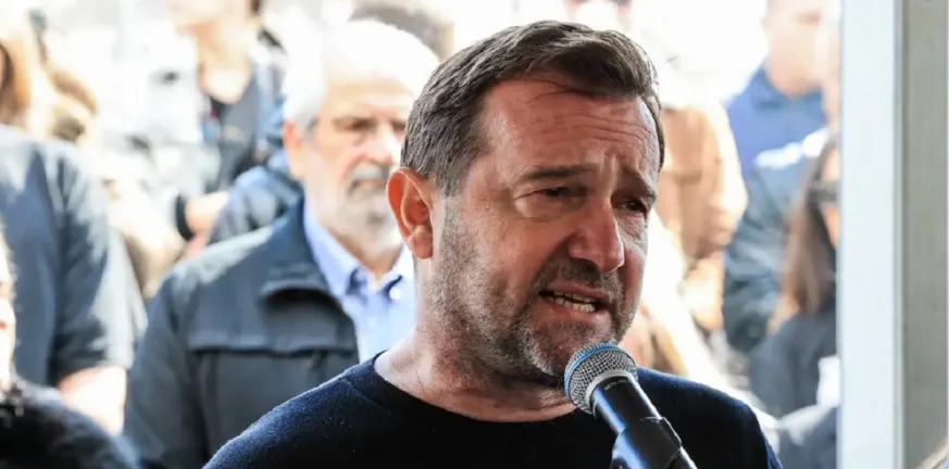 «Σκύψτε το κεφάλι και ζητήστε συγγνώμη»: Ξέσπασμα του Νίκου Πλακιά μετά τη συζήτηση στη Βουλή «Σκύψτε το κεφάλι και ζητήστε συγγνώμη»: Ξέσπασμα του Νίκου Πλακιά μετά τη συζήτηση στη Βουλή