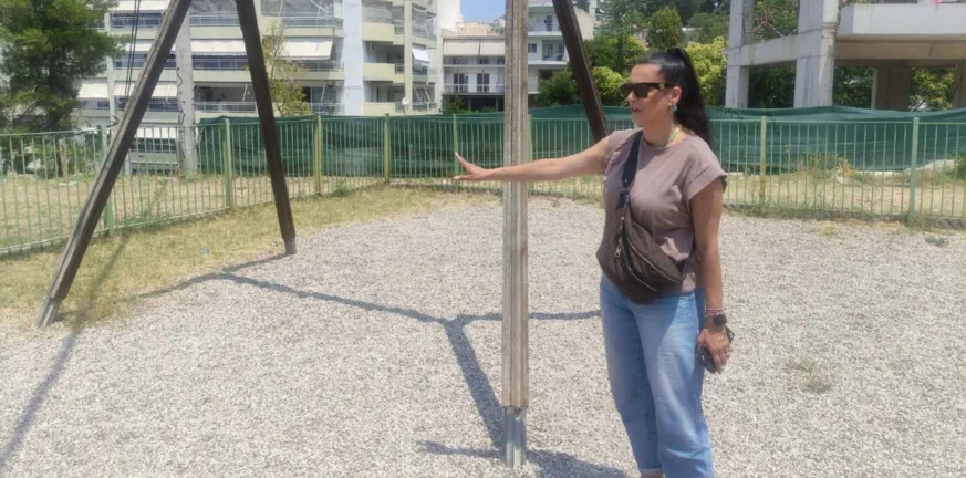 Αρόη Πατρών: Εγκατάλειψη και ανασφάλεια, αδιαφορία του Δήμου καταγγέλλουν οι κάτοικοι Αρόη Πατρών: Εγκατάλειψη και ανασφάλεια, αδιαφορία του Δήμου καταγγέλλουν οι κάτοικοι