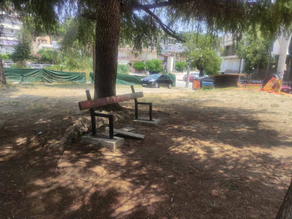 Αρόη Πατρών: Εγκατάλειψη και ανασφάλεια, αδιαφορία του Δήμου καταγγέλλουν οι κάτοικοι Αρόη Πατρών: Εγκατάλειψη και ανασφάλεια, αδιαφορία του Δήμου καταγγέλλουν οι κάτοικοι
