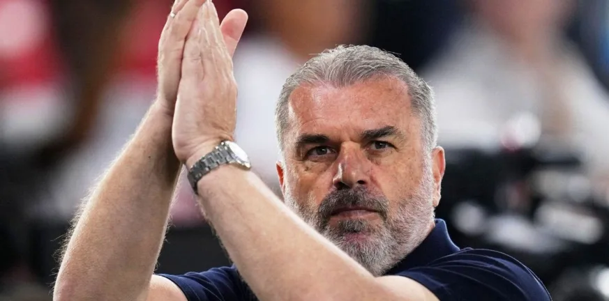Ο Ποστέκογλου για την κατάκτηση του Europa League: «Ήταν το πεπρωμένο μου» Ο Ποστέκογλου για την κατάκτηση του Europa League: «Ήταν το πεπρωμένο μου»