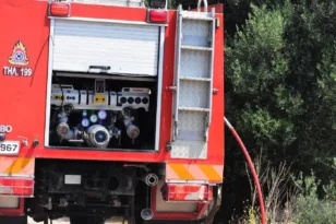 Πυρκαγιά στα όρια Αχαρνών – Κρυονερίου: Συναγερμός για φωτιά σε ξερά χόρτα