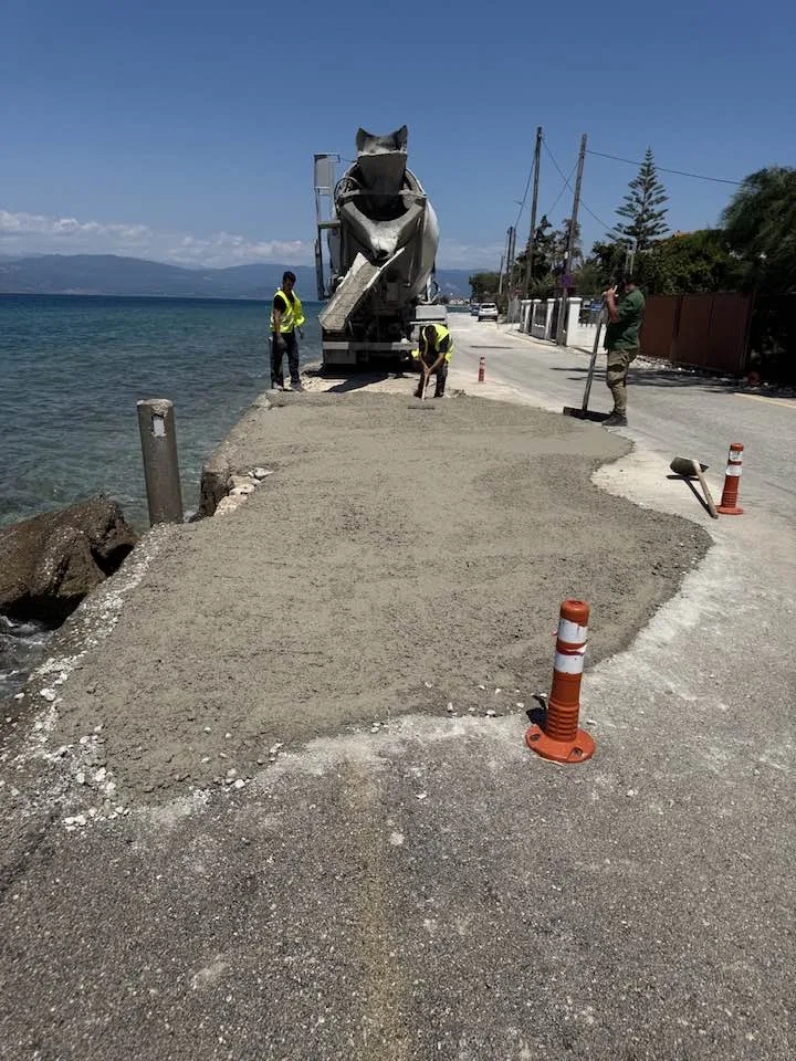 Πάτρα: Έργα στην παραλιακή Ρίου-Αγίου Βασιλείου - «Μπαλώθηκε» προσωρινά το επικίνδυνο σημείο ΦΩΤΟ