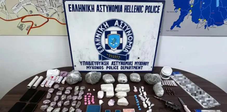 Μύκονος: Στα χέρια της ΕΛΑΣ μέλη συμμορίας που διακινούσε κοκαΐνη – «Καβάτζες», όπλα και 100.000 ευρώ