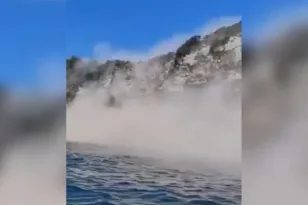 Μεγάλος σεισμός «ταρακούνησε» τη Νάπολι, η στιγμή της δόνησης σε πλοίοΒΙΝΤΕΟ