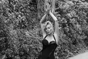 Σάρον Στόουν: Η femme fatale επιστρέφει στα 67 της, τολμηρή όσο ποτέ