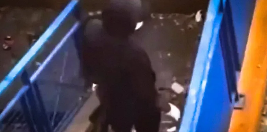 Πυροβολισμοί στη Γαλλία, 6 τραυματίες, οι τέσσερις ανήλικοι ΒΙΝΤΕΟ Πυροβολισμοί στη Γαλλία, 6 τραυματίες, οι τέσσερις ανήλικοι ΒΙΝΤΕΟ