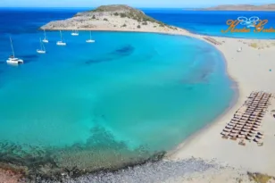 Top 10 παραλίες στην Πελοπόννησο για το καλοκαίρι του 2025