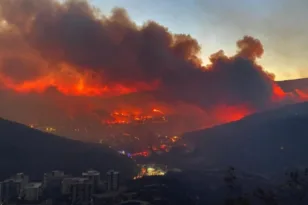 Καταστροφικές πυρκαγιές σαρώνουν την Τουρκία: Εκκενώσεις σε Σμύρνη, Μανίσα, Χατάι