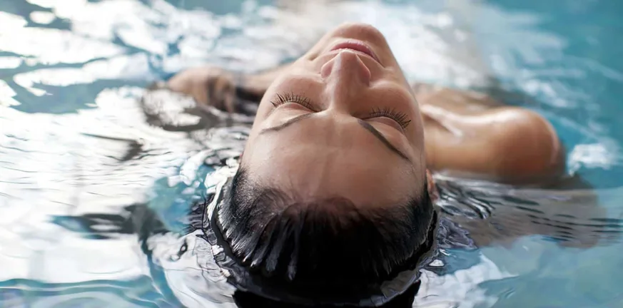 Sun, spa και serenity: Οι πιο ξεχωριστές καλοκαιρινές αποδράσεις στην Πελοπόννησο Sun, spa και serenity: Οι πιο ξεχωριστές καλοκαιρινές αποδράσεις στην Πελοπόννησο
