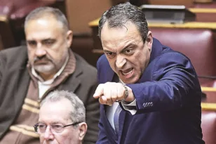 Η απόφαση του Εκλογοδικείου για 297 βουλευτές: Το πρωτοφανές της Βουλής και η δεδηλωμένη