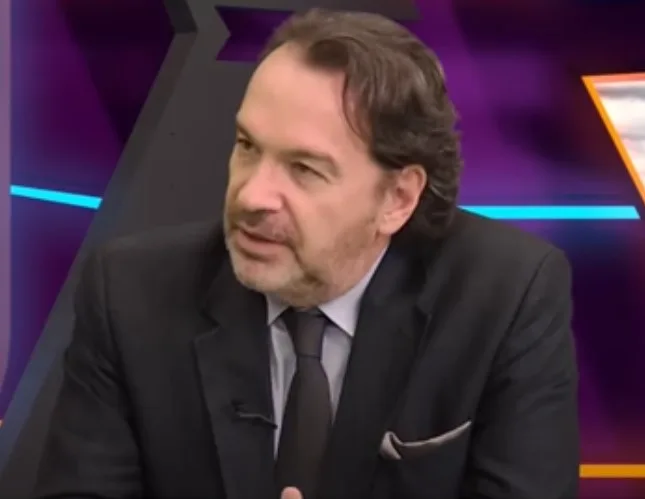Ο πόλεμος στη Μέση Ανατολή αλλάζει τον παγκόσμιο χάρτη - Σταθακόπουλος: «Οικονομικοί διάδρομοι, αντί για στρατόπεδα... » Ο πόλεμος στη Μέση Ανατολή αλλάζει τον παγκόσμιο χάρτη - Σταθακόπουλος: «Οικονομικοί διάδρομοι, αντί για στρατόπεδα... »