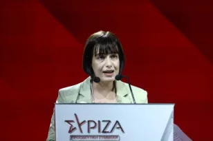 Σβίγκου από το συνέδριο ΣΥΡΙΖΑ: «Ο κόσμος της Αριστεράς δεν θα συγχωρέσει νέους κατακερματισμούς»