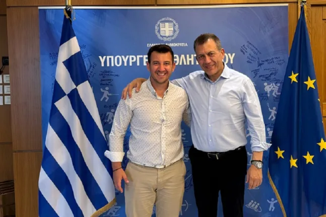 Συνάντηση Χρ. Τσερεντζούλιας με τον Ι. Βρούτση: Στο επίκεντρο η αναβάθμιση του Εθνικού Σταδίου Αιγίου Συνάντηση Χρ. Τσερεντζούλιας με τον Ι. Βρούτση: Στο επίκεντρο η αναβάθμιση του Εθνικού Σταδίου Αιγίου