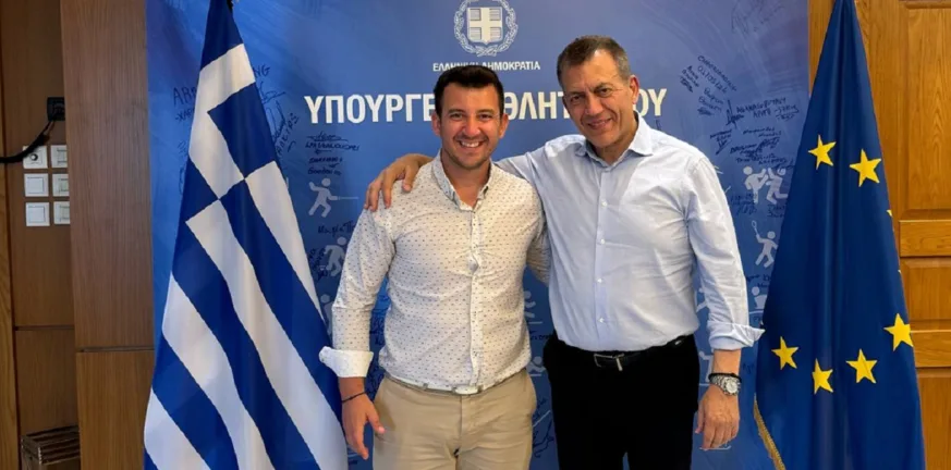 Συνάντηση Χρ. Τσερεντζούλιας με τον Ι. Βρούτση: Στο επίκεντρο η αναβάθμιση του Εθνικού Σταδίου Αιγίου Συνάντηση Χρ. Τσερεντζούλιας με τον Ι. Βρούτση: Στο επίκεντρο η αναβάθμιση του Εθνικού Σταδίου Αιγίου
