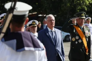 Επιθεώρηση του Στόλου από Τασούλα – Δένδια επί της φρεγάτας «Σπέτσαι»