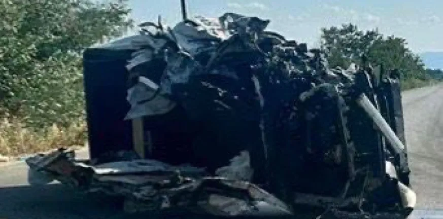 Συνελήφθη ο οδηγός στην οικογενειακή τραγωδία με νεκρούς πατέρα και 13χρονο γιο ΦΩΤΟ Συνελήφθη ο οδηγός στην οικογενειακή τραγωδία με νεκρούς πατέρα και 13χρονο γιο ΦΩΤΟ