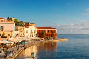 «Μου έκοψε το ρεύμα, μου έκοψε και το νερό, είμαι ντροπιασμένη» καταγγελία σοκ από δασκάλα στα Χανιά