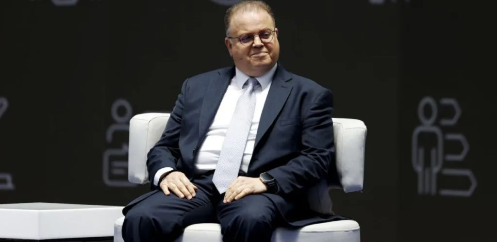 Αιγιάλεια: Γιατί «κόλλησε» το αποχετευτικό; Η «Π» βρήκε την απάντηση Αιγιάλεια: Γιατί «κόλλησε» το αποχετευτικό; Η «Π» βρήκε την απάντηση