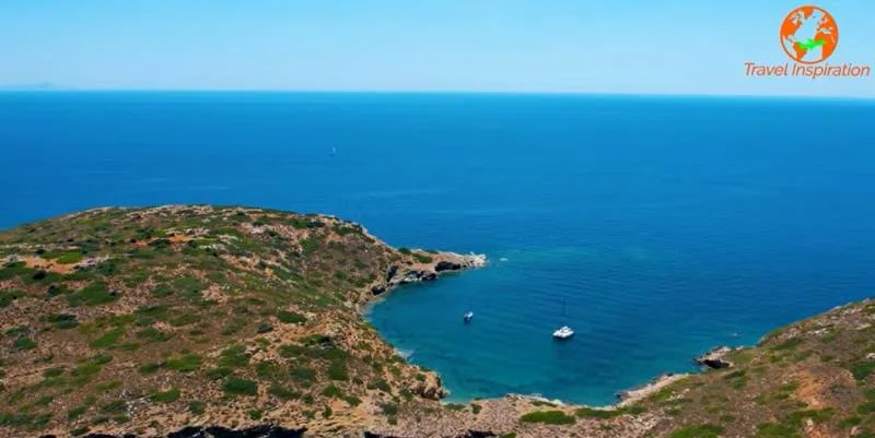 Top 10 παραλίες στην Πελοπόννησο για το καλοκαίρι του 2025