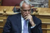 Ποινικό αδίκημα η παράνομη παραμονή – «Αυστηρό άσυλο» και πίεση για επιστροφές θέλει ο Βορίδης