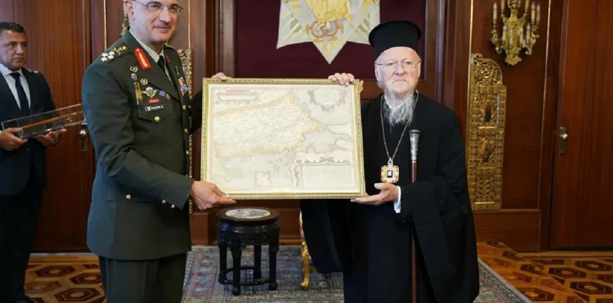 Με αιχμές απαντά η Αθήνα στην Άγκυρα για τον «χάρτη του 1585» – «Φαιδρότητες από χώρα που μιλά για “Γαλάζια Πατρίδα”» Με αιχμές απαντά η Αθήνα στην Άγκυρα για τον «χάρτη του 1585» – «Φαιδρότητες από χώρα που μιλά για “Γαλάζια Πατρίδα”»