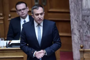 «Καμία απόκλιση από τα συμφωνηθέντα»: Ξεκάθαρη η Αθήνα για το ιδιοκτησιακό της Μονής Σινά