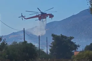 Τι συμβαίνει με τις φωτιές σε Ανάβυσσο, Λέσβο και Ξάνθη, που και γιατί υπάρχει διακοπή κυκλοφορίας ΒΙΝΤΕΟ