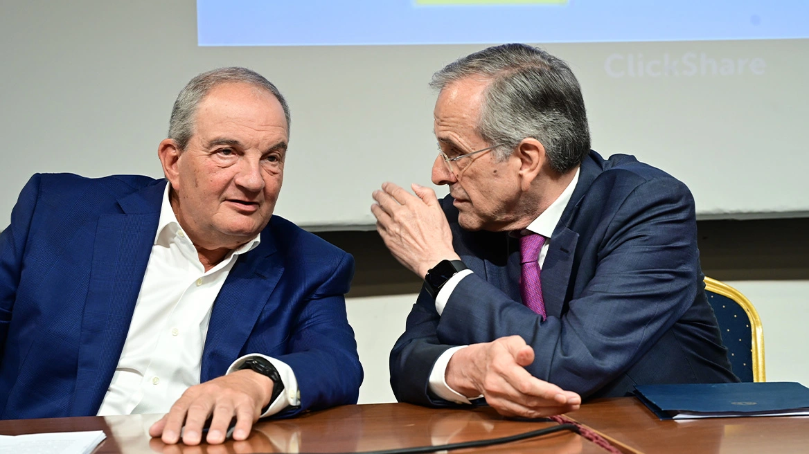 Μία η παράταξη, δύο οι γραμμές-Παραινέσεις Καραμανλή, σκληρή ρητορική από Σαμαρά στο Πολεμικό Μουσείο