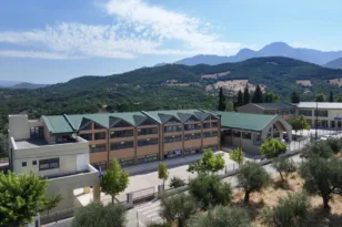 Λύκειο Ερυμάνθειας: Αυτόνομες μονάδες με 17 και 36 μαθητές;